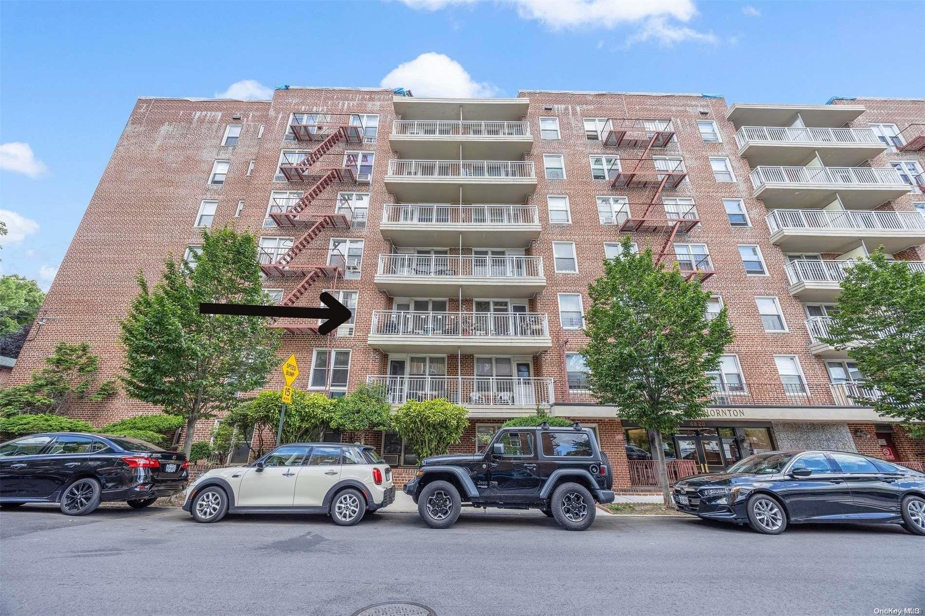 a car parked in front of a building