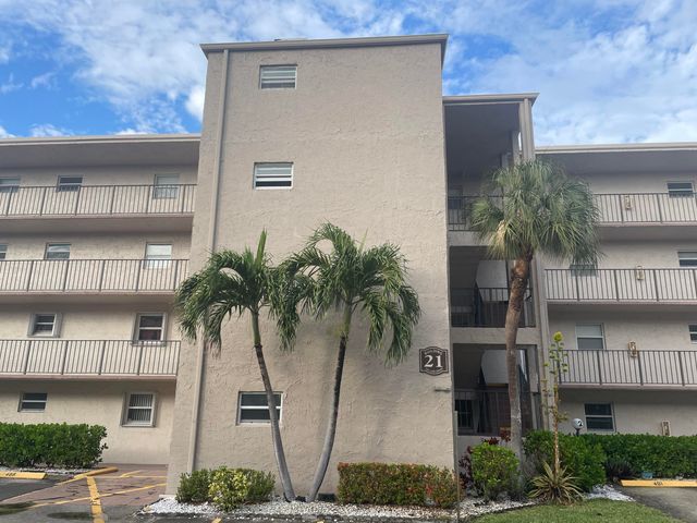 $1,600 | 725 Lori Drive, Unit 404 | Palm Springs Village