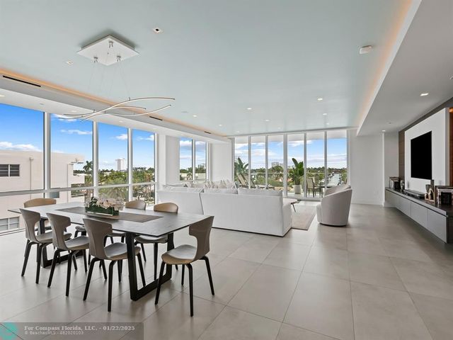 $5,300,000 | 353 Sunset Drive, Unit PH02 | Riviera Isles