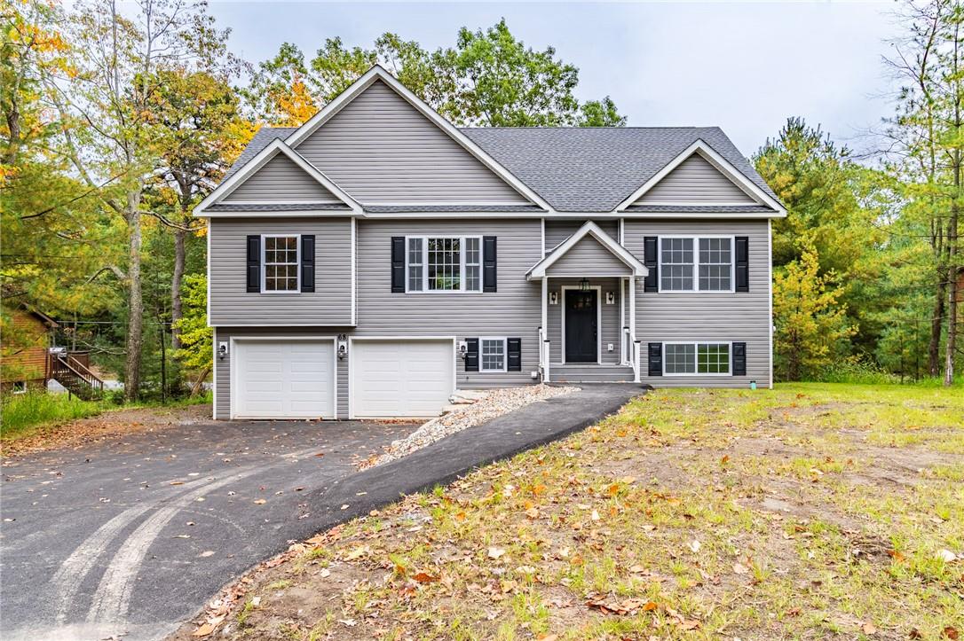 Split foyer home with a garage