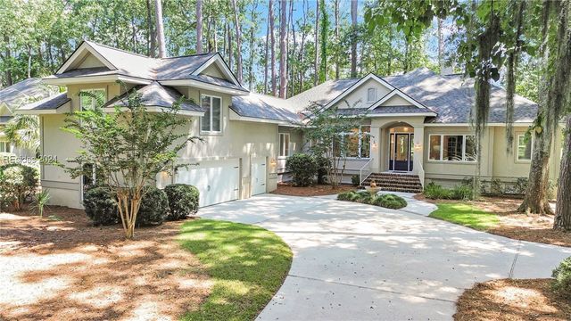 $1,047,000 | 47 Winding Oak Drive