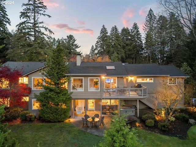 $1,495,000 | 2775 Southwest 106th Avenue | Vista Hills