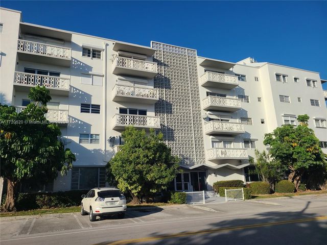 $2,200 | 9700 East Bay Harbor Drive, Unit 410 | Bay Harbor Islands