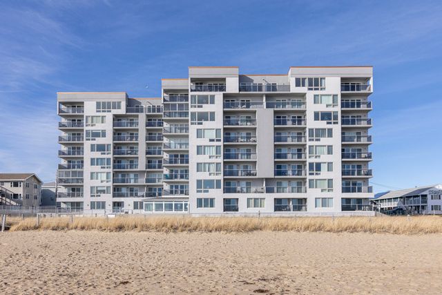 $800,000 | 31 East Grand Avenue, Unit 32 | Old Orchard Beach