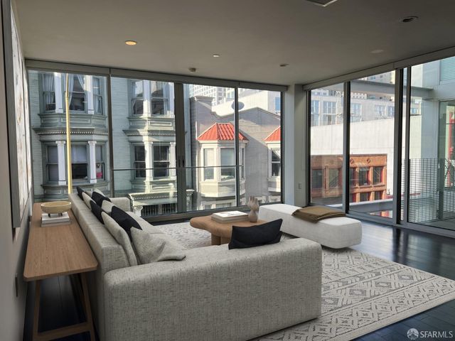 $798,000 | 1234 Howard Street, Unit 3D | South of Market