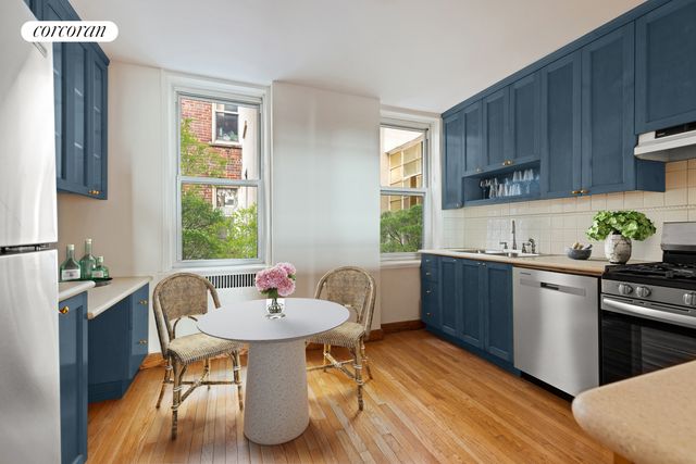 $925,000 | 519 East 86th Street, Unit 2D | Upper East Side