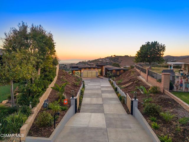 $4,195,000 | 7152 Ridgecrest Court | Poinsetta