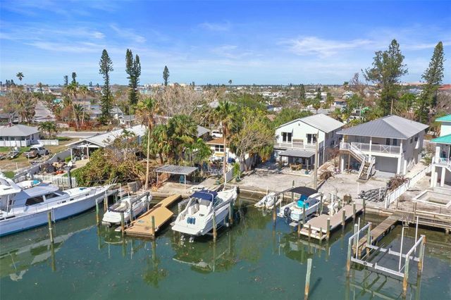 $730,000 | 115 Boca Ciega Drive | Mitchell's Beach