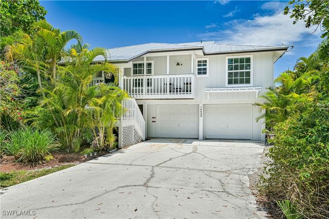 $3,200 | 14400 Tamarac Drive | Pineland