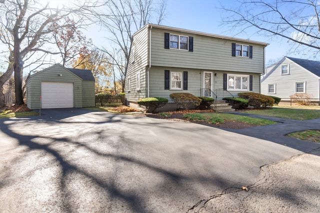 $649,995 | 33 Proctor Circle | West Peabody