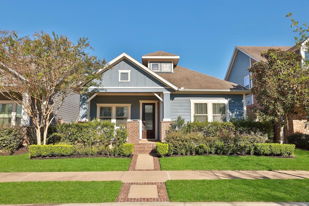 Craftsman style 1 story home in Bridgeland