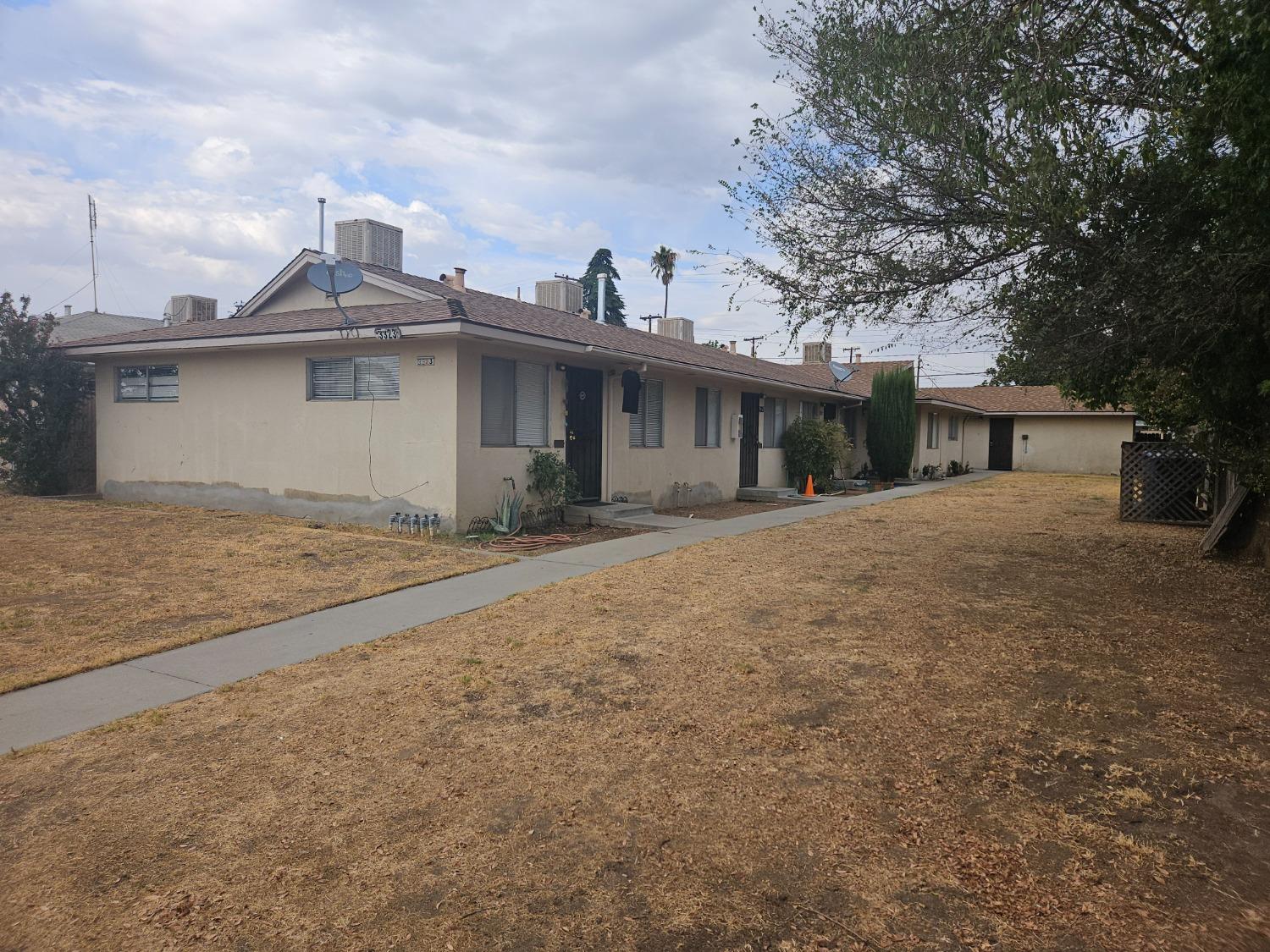 a view of a house with a outdoor space