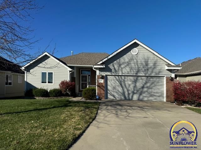 $335,900 | 2805 Tallgrass Drive | Topeka