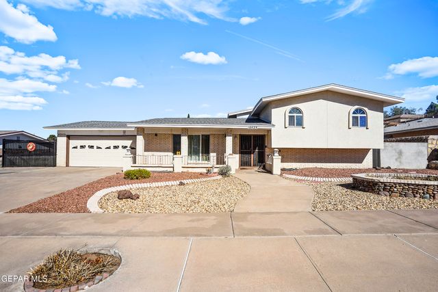 $385,000 | 10523 Fernridge Court | Travis White