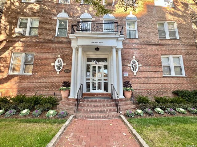 $2,400 | 112-15 72nd Road, Unit 402 | Forest Hills