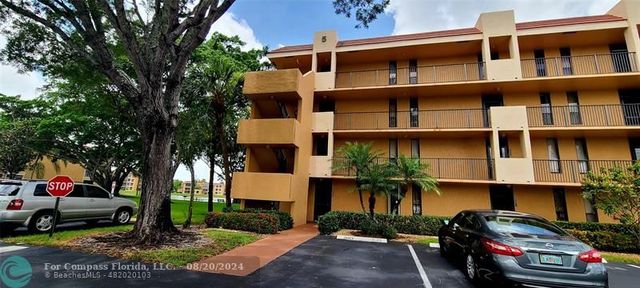 $2,150 | 6012 Coral Lake Drive, Unit 112 | Coral Gate