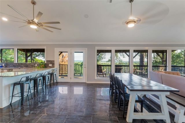 $725,000 | 121 Kaelepulu Drive | Tahitian Village