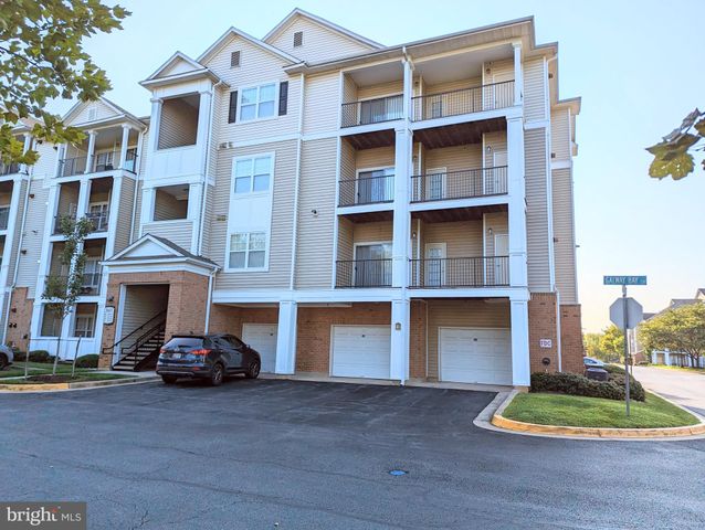 $2,200 | 19605 Galway Bay Circle, Unit 304 | Ashmore at Germantown Condominiums