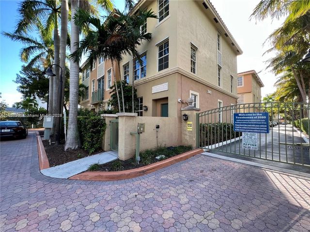 $750,000 | 2065 South Ocean Drive, Unit TH1 | Oceanside