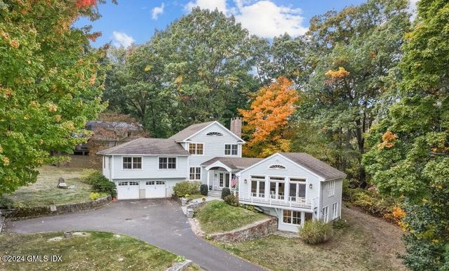 $2,499,000 | 201 Shore Road | Belle Haven