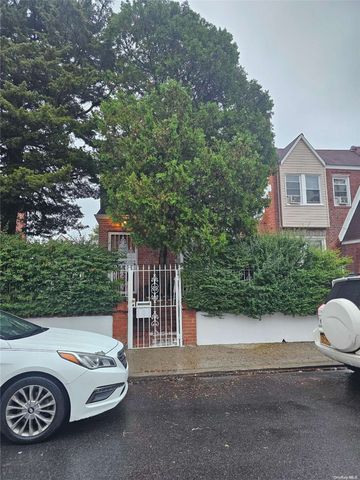 $669,900 | 131-41 226th Street | Laurelton