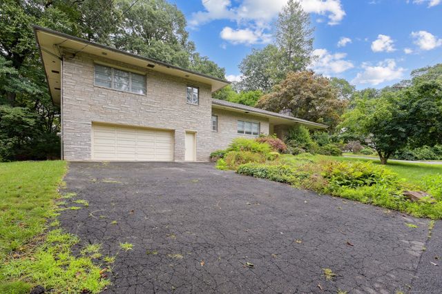 $650,000 | 231 Knollwood Drive | Westville