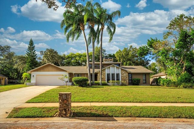 $610,000 | 389 Forest Park Circle | Wekiwa Springs