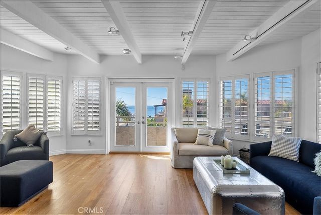 $16,590 | 712 Highland Avenue | Manhattan Beach Sand