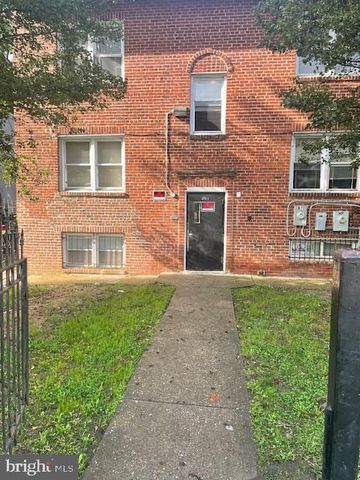 $1,250 | 1424 Eastern Avenue Northeast, Unit B1 | Deanwood