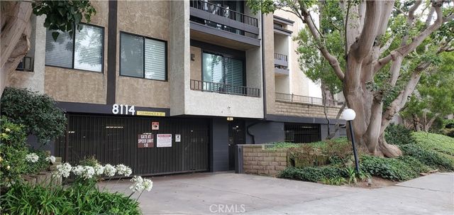 $668,000 | 8114 Manitoba Street, Unit 204 | Playa del Rey