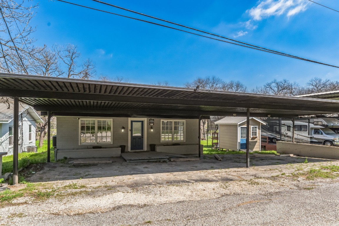 a view of a house with a garage