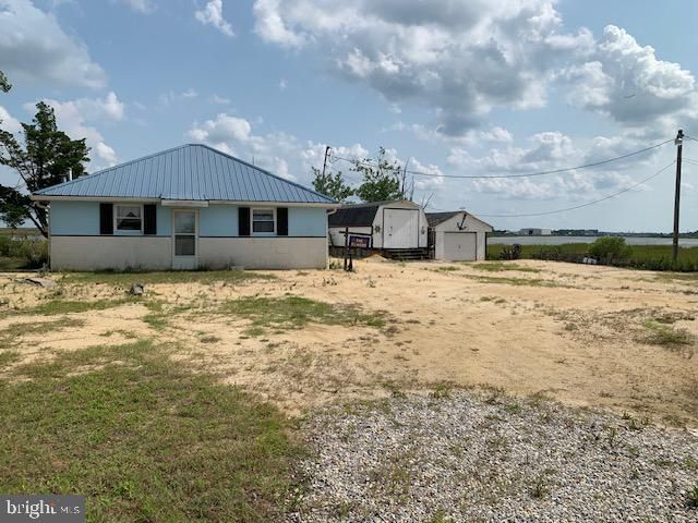 $275,000 | 3055 Lighthouse Road