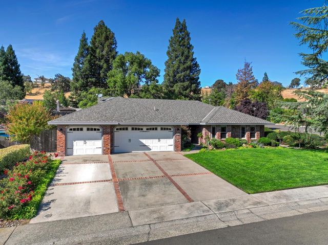 $849,000 | 3949 Sweetwater Drive | Mission Hills