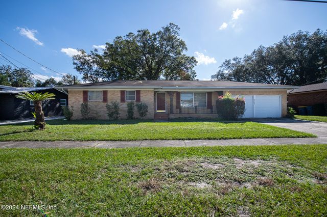 $249,000 | 8348 Sanlando Avenue | Arlingwood