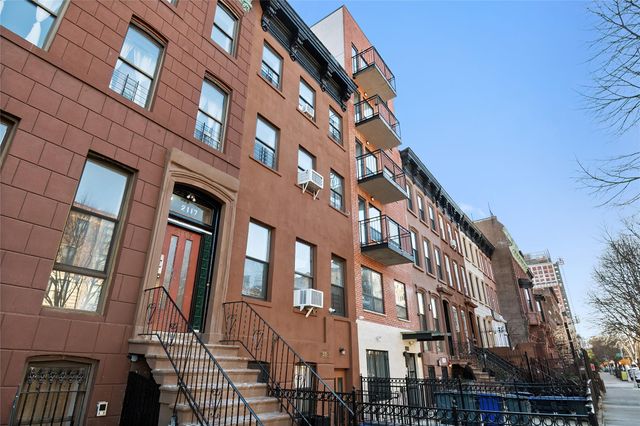 $2,800,000 | 2117 5th Avenue | Central Harlem