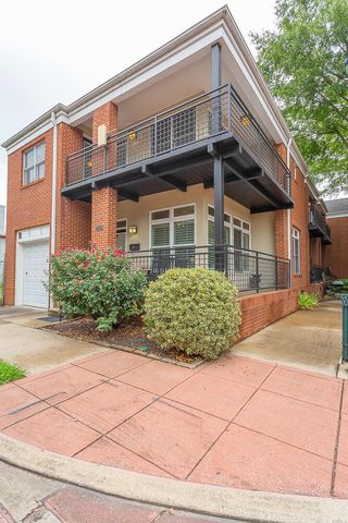 $2,495 | 229 West 17th Street | Downtown Chattanooga