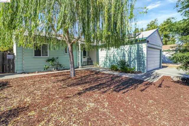 $515,000 | 1930 Glenwood Drive | Antioch