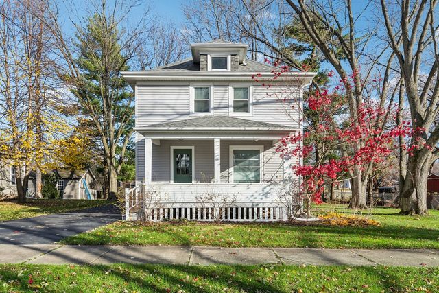 $349,900 | 222 Delia Street | Batavia