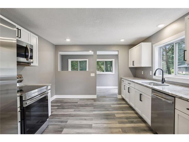 $367,500 | 130 Dahlia Street | Mahtomedi