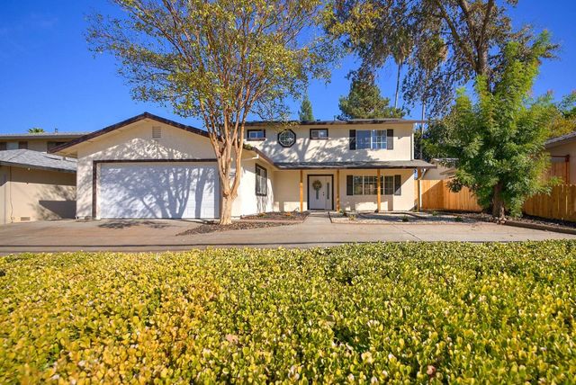 $599,500 | 5034 Dewey Drive | Larchmont Hills