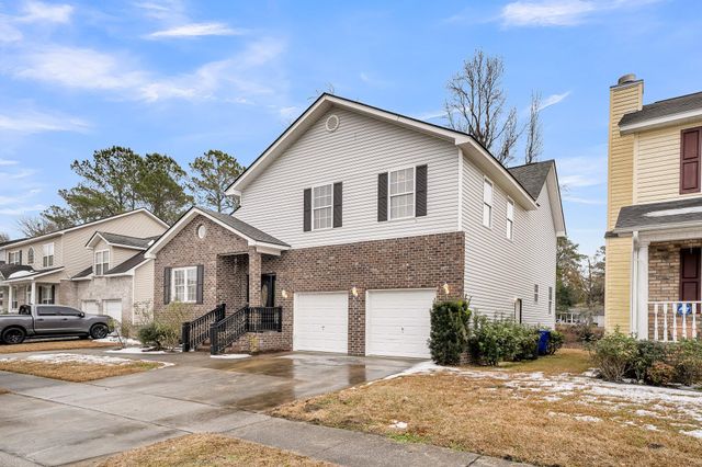 $530,000 | 1626 Seloris Court | Charleston