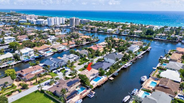 $3,299,999 | 948 Fern Drive | Tropic Isle