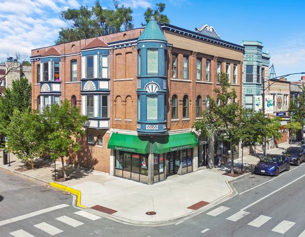 $2,990,000 | 1022 West Belmont Avenue | Lake View