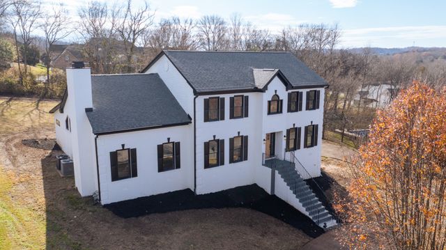 $1,250,000 | 5712 Templegate Drive | Nashville