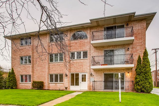 $2,500 | 7126 176th Street, Unit 3 | Tinley Park