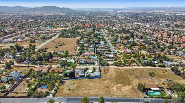 $385,000 | 25001-25000 Kalmia Moreno Valley Ca | Cloverdale