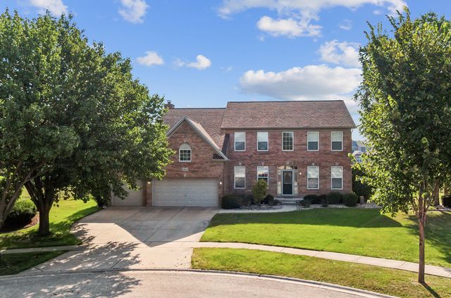 $575,000 | 24549 Rylane Court | Shorewood