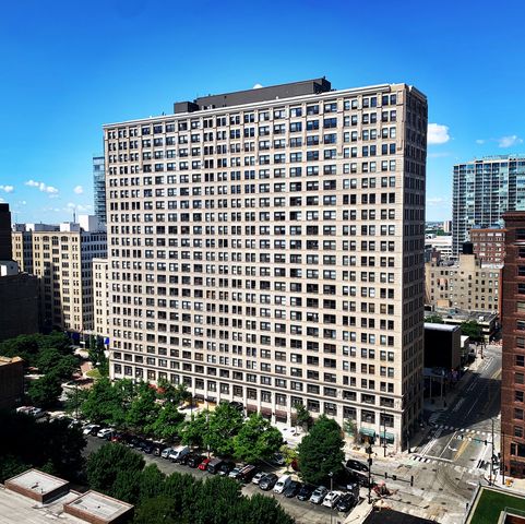 $340,000 | 600 South Dearborn Street, Unit 901 | Printer's Row