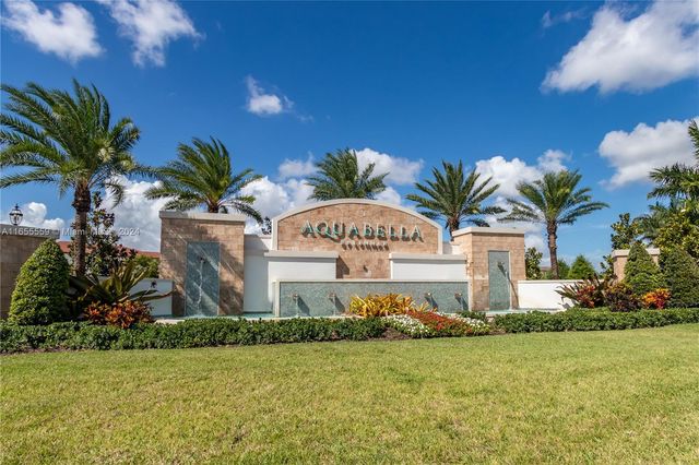 $825,000 | 3364 West 103rd Terrace | Hialeah