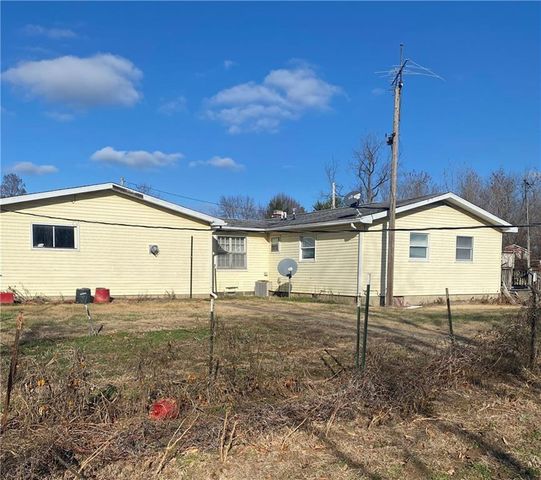 $70,000 | 7344 North 1075th Street | Robinson Township - Crawford County